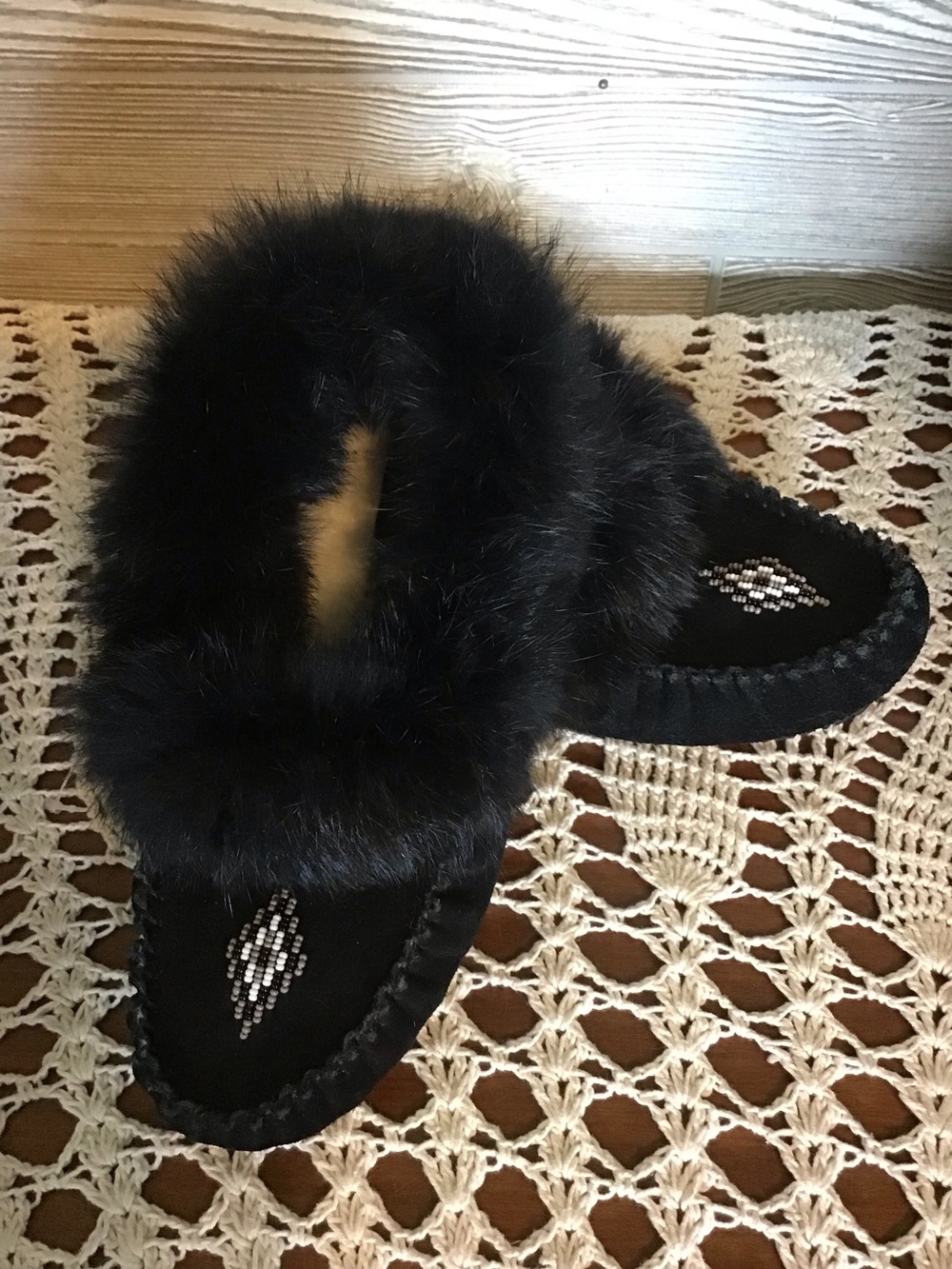 Manitobah Mukluks. Size 7